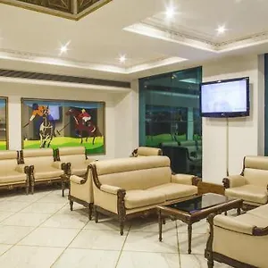 Hotel Marc Royale, Zirakpur